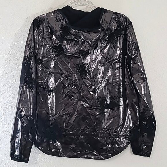 *NWT* NIKE Air Running Foil Print Jacket Black/Metallic Gray, size Small - Picture 6 of 9
